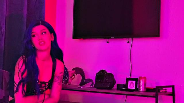 BTS lesbian tattooed strapon fucks 21yo in 3some