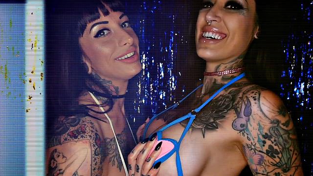 Insanely Hot Bubble Butt Adria Rae