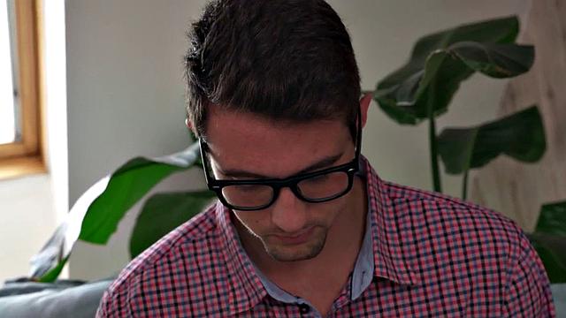 21yo tall GF gets fingered and fucked by BF