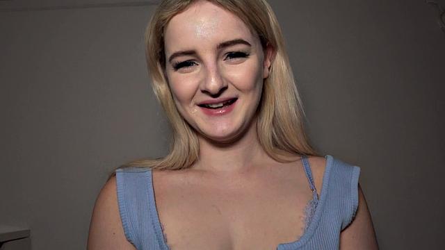 Shady casting director fooling a blonde