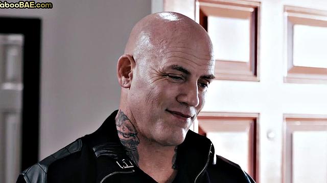 Hairy babe rammed on couch by her BF after pussyeating