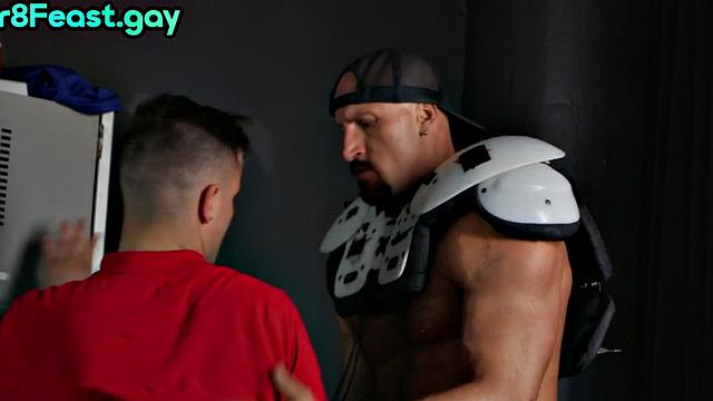 Sportive jock fucks locker room twink till cumshot