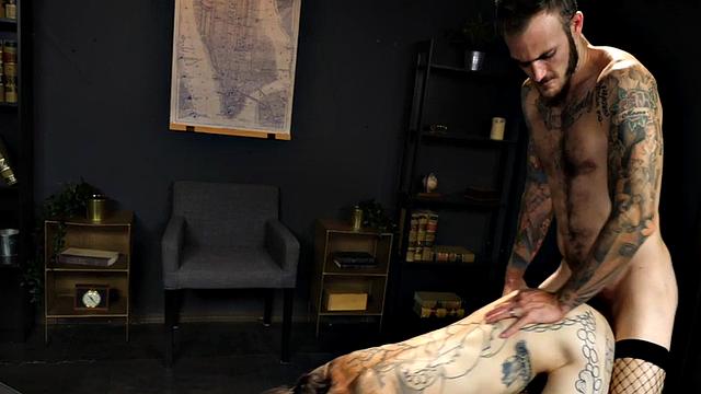 Mesmerized crossdresser fucks office with tattoos