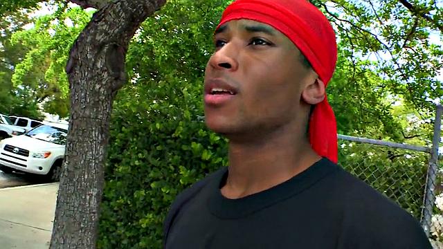 Amateur thug picked up and banged in public place