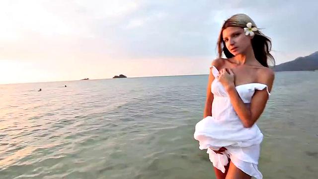 Gina Gerson - Day 5 Trailer