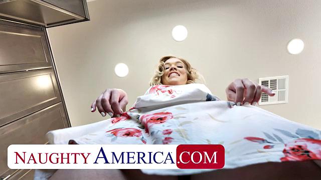 katie kush подставила жопу папаше подруги