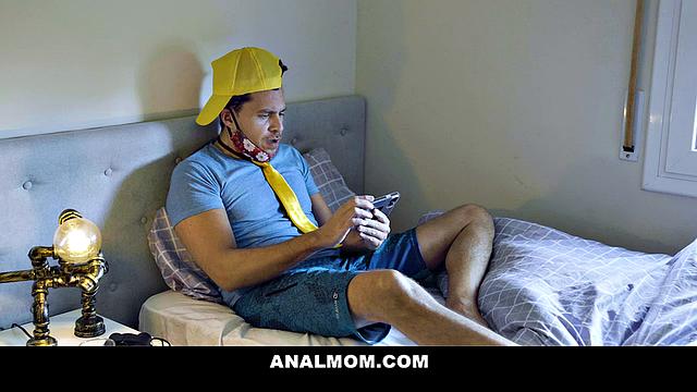 Caught Peek of Your Ass