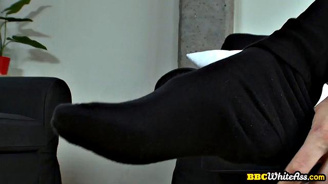 Big-titted shorthair babe pounded by BBC