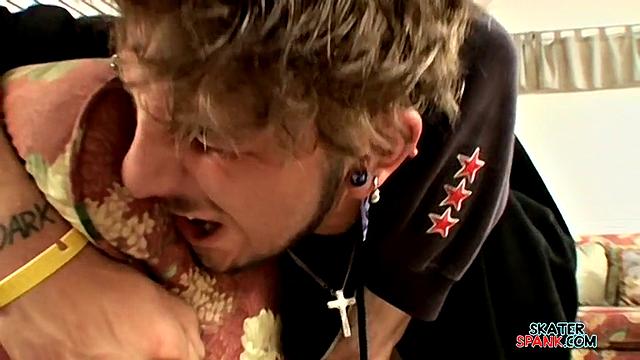Skater Spank Wars Get Feisty! - Aaron Jackson, Boomer Jacoby, and Jester