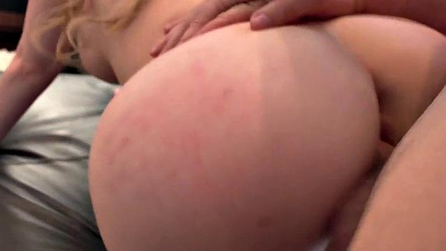 MILF loves hardcore after blowing cock