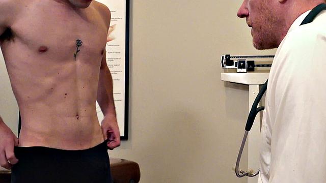 Tiny skinny amateur analyzed by big doctor