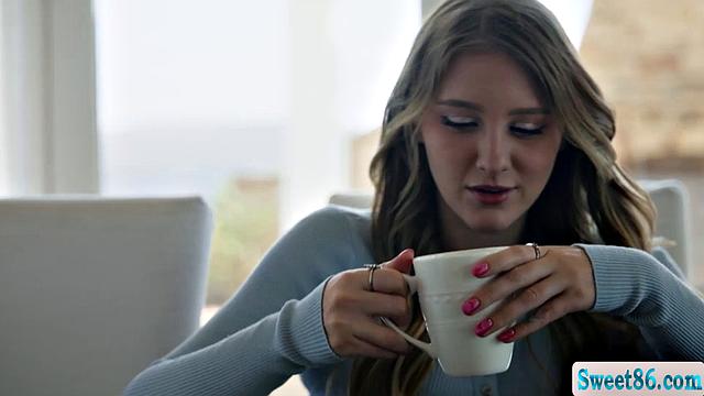 Sitting on my MILF friend's face while fingering