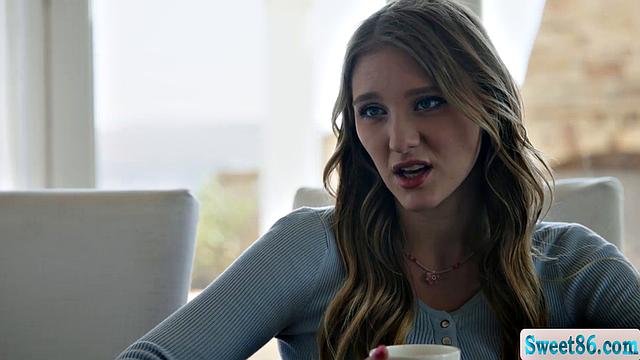 Sitting on my MILF friend's face while fingering