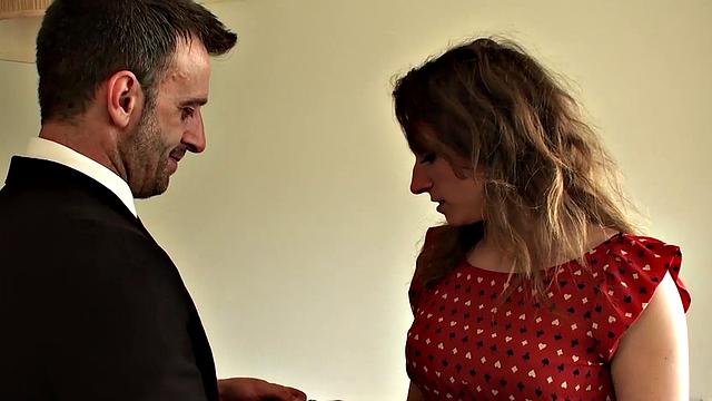 Challenging subslut Ava Austen plowed by sturdy Pascal