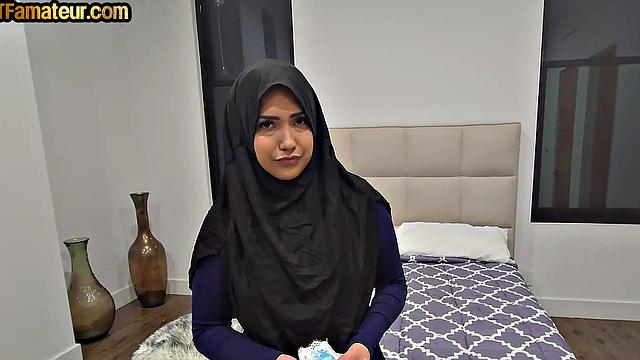 Hijab babe bouncing on BF's cock