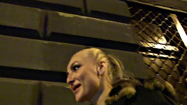 Public stairwell babe gets her ass drilled in POV with a smile