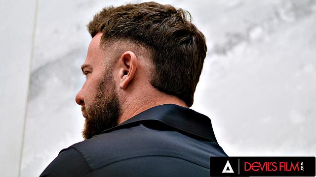 NAUGHTY BABE Lures A Man Into Hot Sex After Fap Bust