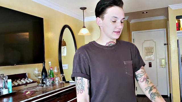 Softcore TS 21yo with babe in BTS scene