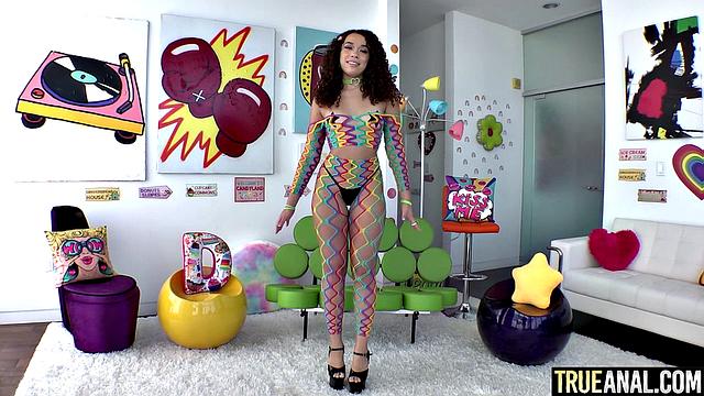 Willow's Love For Anal