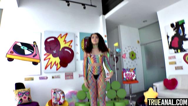 Willow's Love For Anal