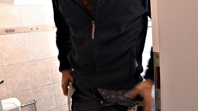 Euro stud picked up bareback fucked in POV for cash