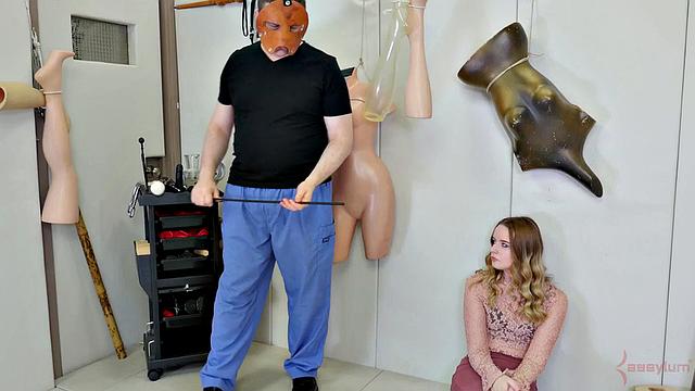 Jessica Kay gagging on hard dick in session