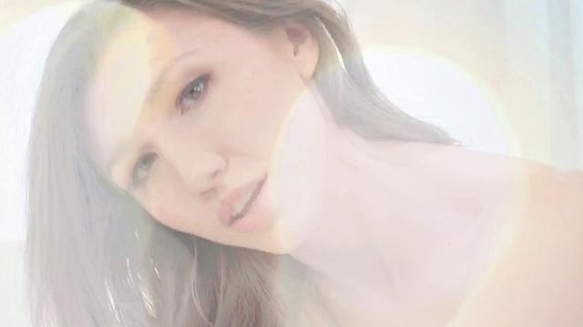 Asian babe gets deepthroating in 69 pose