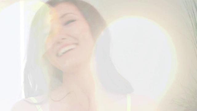 Asian babe gets deepthroating in 69 pose