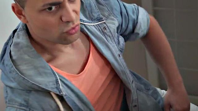 Cute 21yo got caught playing with toy then pussysmashed