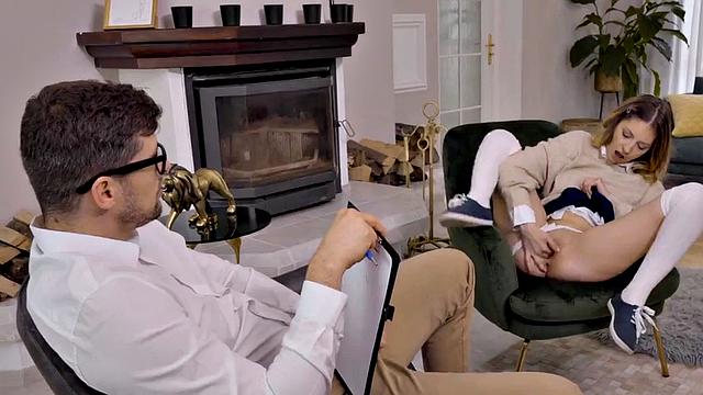 21yo sinful student fucked during seance by her therapist