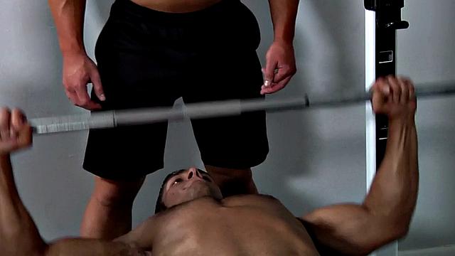 Muscled gym stud fucked in hairy asshole after sucking cock