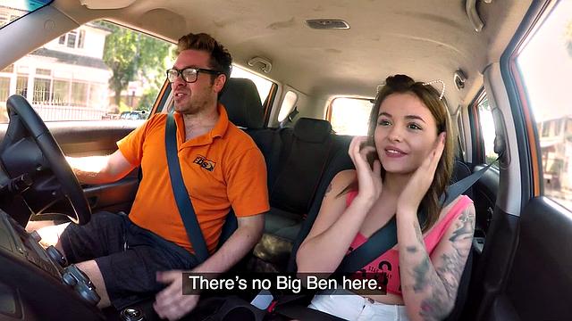 Tattoo babe publicly banged outdoor in car by driving tutor