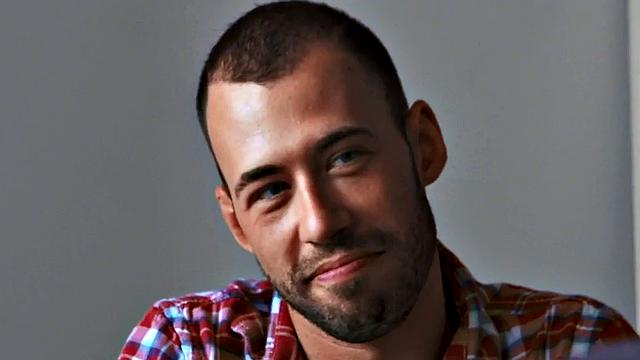 Redhead skinny GF with tattoos fucked in MMF 3some