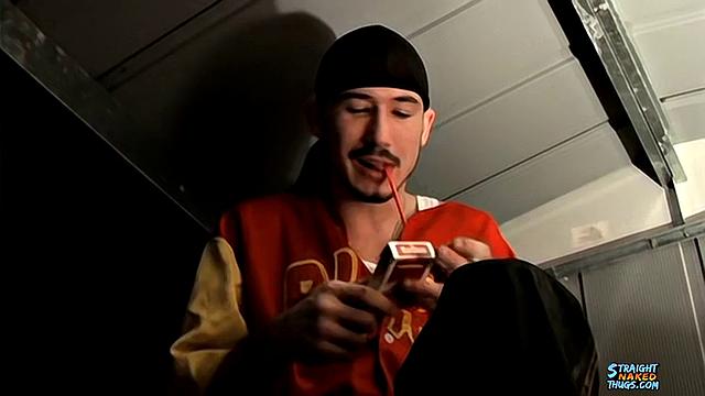 Голые Juggalos дрочат вместе - T &Amp;Amp; Noah