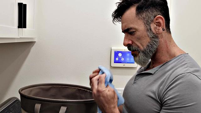 Quit Jerkin' - I'm Right Here!