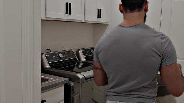 Quit Jerkin' - I'm Right Here!