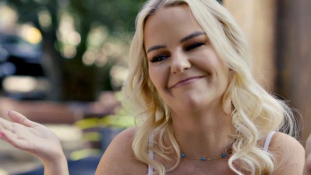 Curvy babe doggystyled by her BF after deepthroat