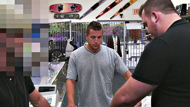 Office gay enjoys sucking dick while jerking off