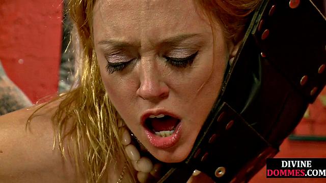 Demanding domina pegging in trio