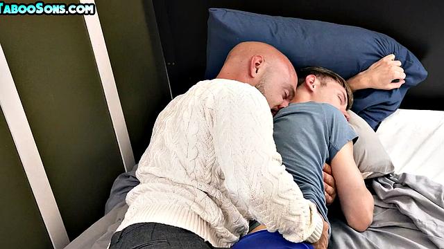 21yo taboo stepson barebacked by stepdaddy in bed