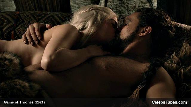 Emilia Clarke scenes