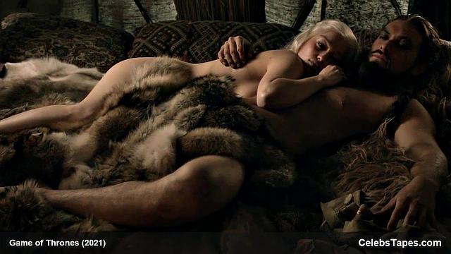 Emilia Clarke scenes