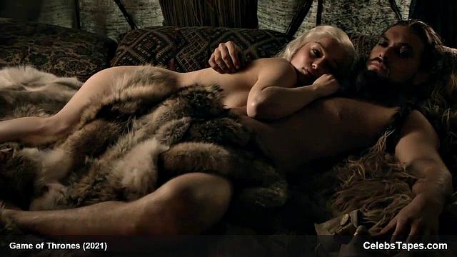 Emilia Clarke scenes