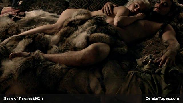 Emilia Clarke scenes
