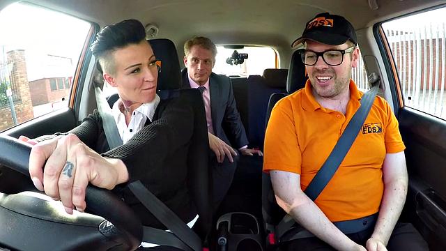 Curvy tattoo babe rides after giving blowjob in the car duo