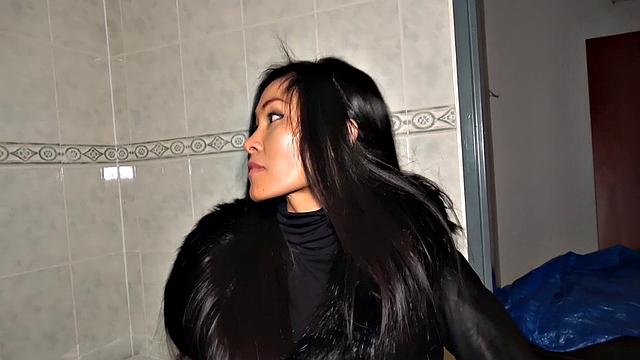 Thai babe gets drilled in the gas station toilet by a big dick