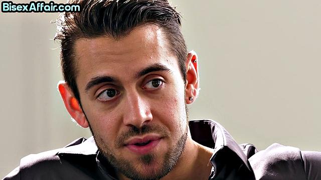 Sexy bisex blondie nailed in 3some