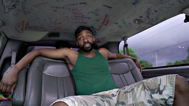 Fooled amateur str8 goes gay in van for money