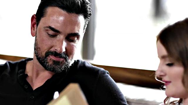 Taboo big ass stepdaughter fucked by stepdaddy