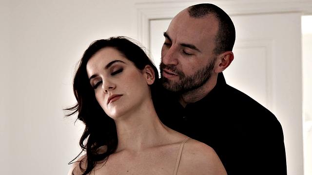 Hairy babe deepthroats BF's hard dick before sex